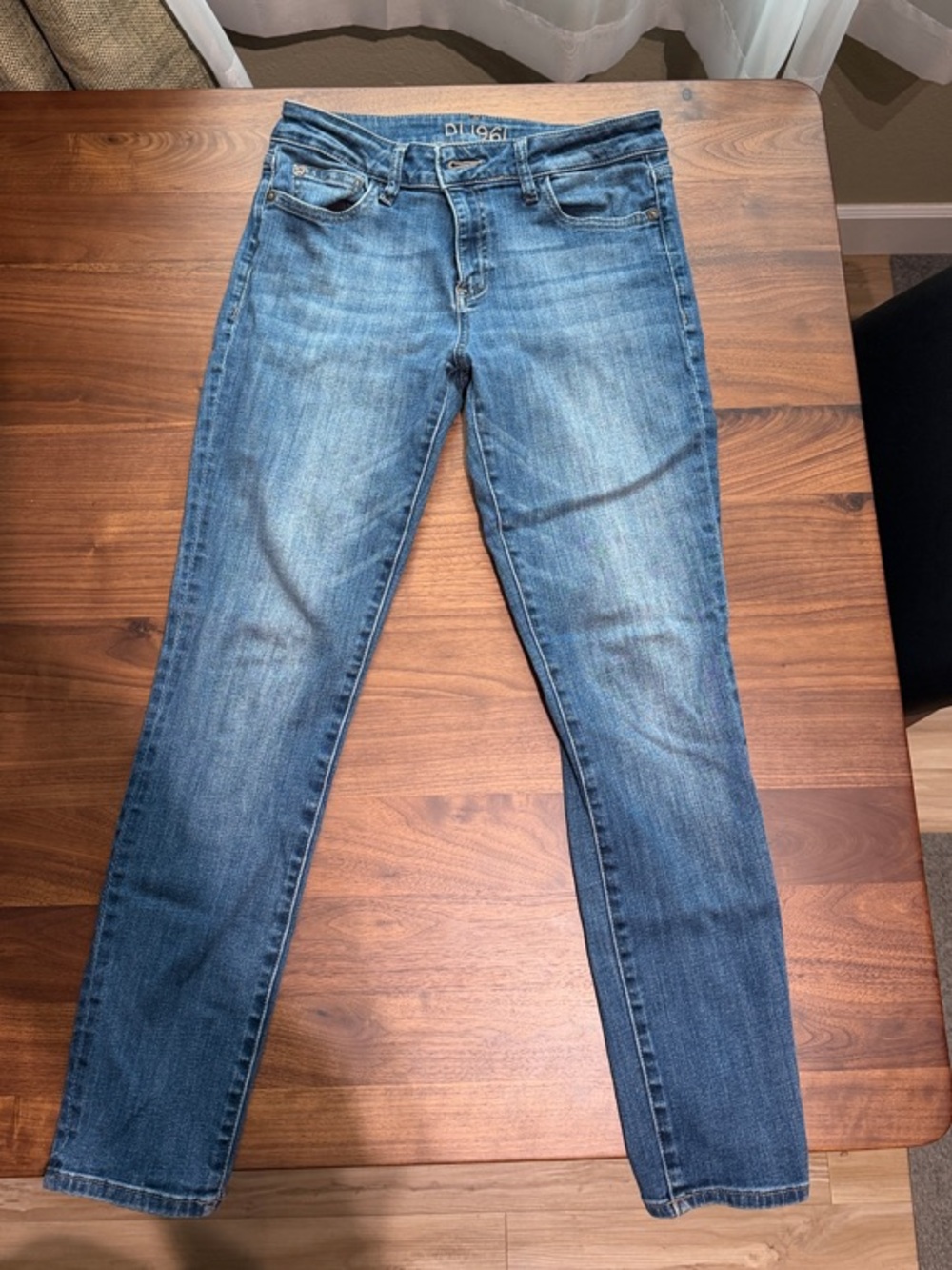 DL1961 Women's Light Blue Skinny Jeans